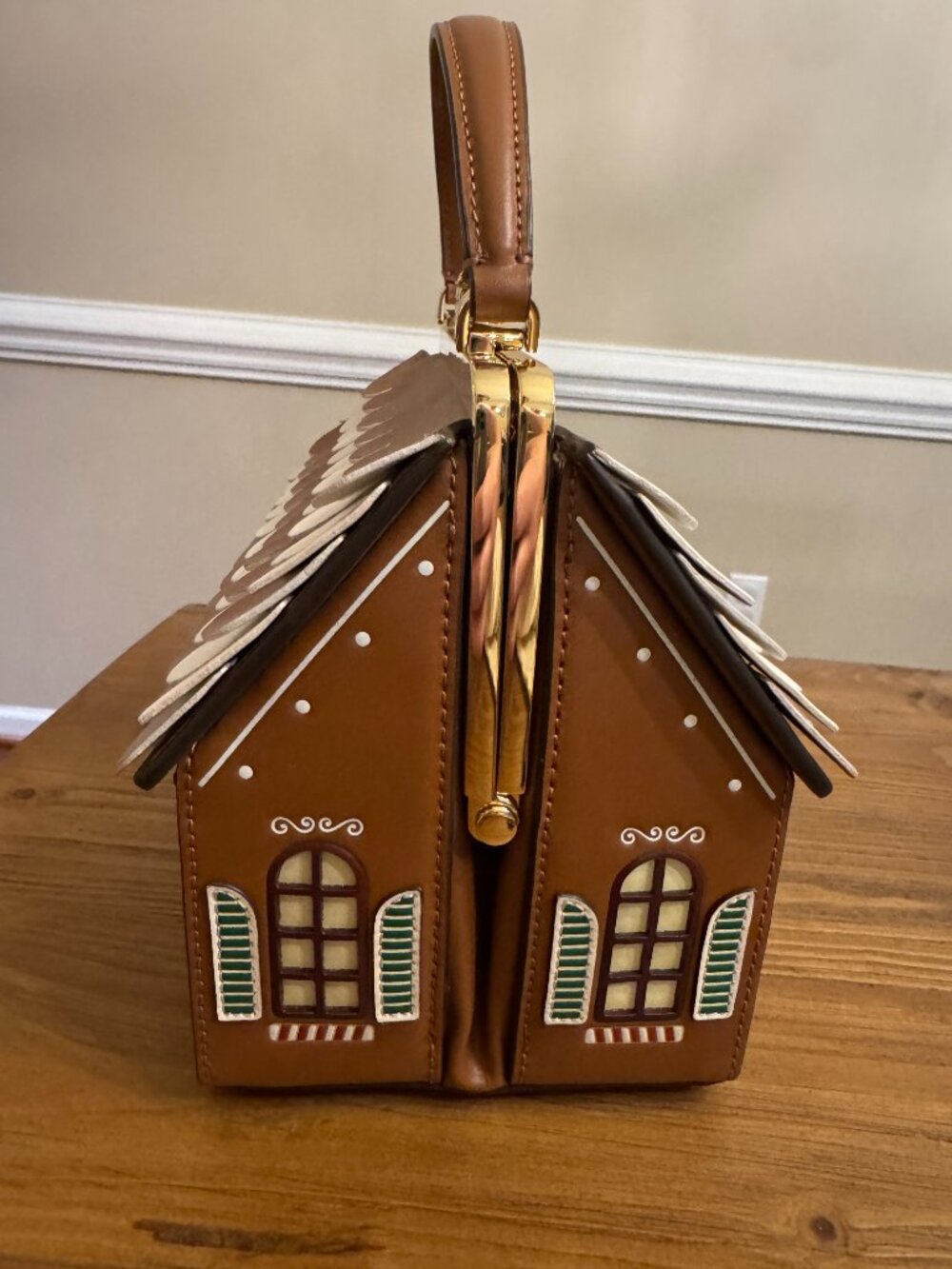 Kate Spade Handbag Gingerbread House Crossbody Brown - Picture 8 of 14